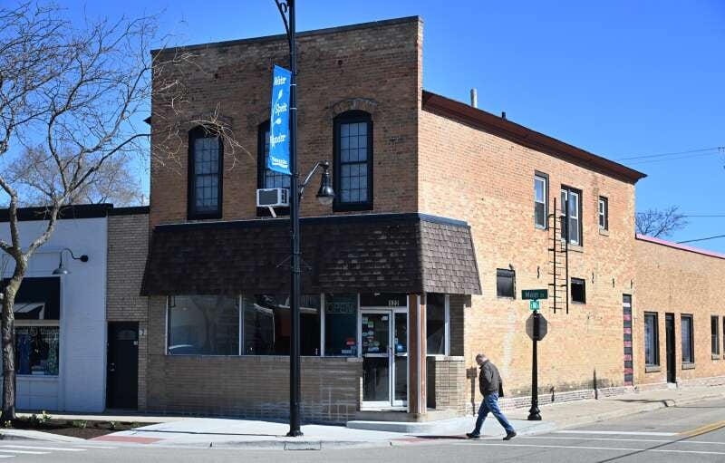 Bulldogs restaurant operated for 12 years at 122 S. Main St. in Wauconda before closing in 2022. The building has since been vacant.