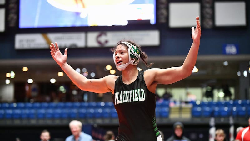 Once a rarity, girls wrestling now flourishing across Illinois