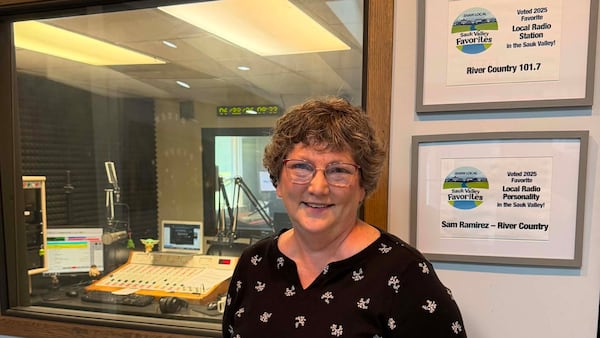 Shaw Local Radio Podcast: Talk-Line with Brandon Clark interviews Karen Kaufman from Dixon Stage Left