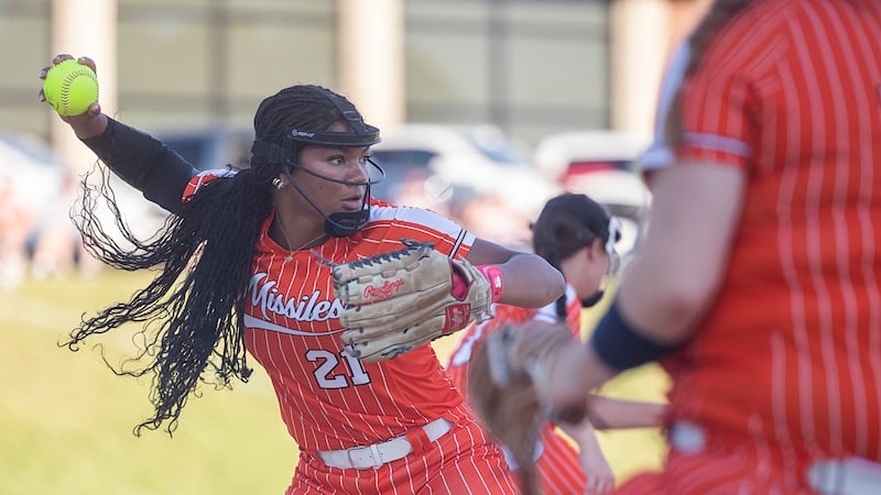 Milledgeville softball nearly comes back before falling 8-6 to Dakota in sectional semifinals