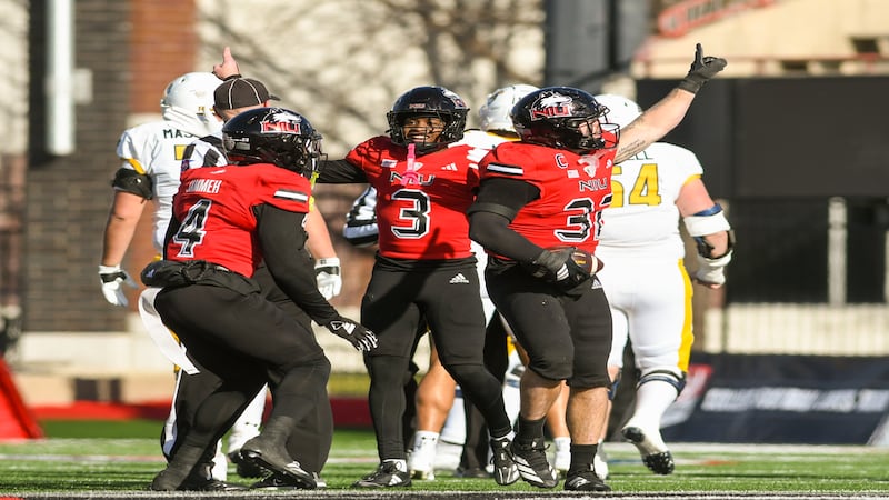 Batavia grad Quinn Urwiler reunited with former NIU coach Thomas Hammock in Seattle