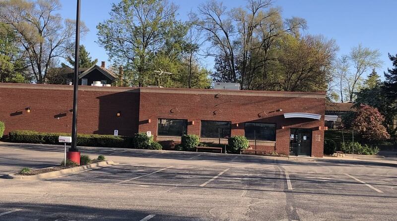 The McHenry Applebee's Grill + Bar, 1700 N. Richmond Road, McHenry, on Thursday, May 8, 2025. All signs at the closed restaurant were removed that day, according to those who saw them coming down and posted to a McHenry Facebook page.