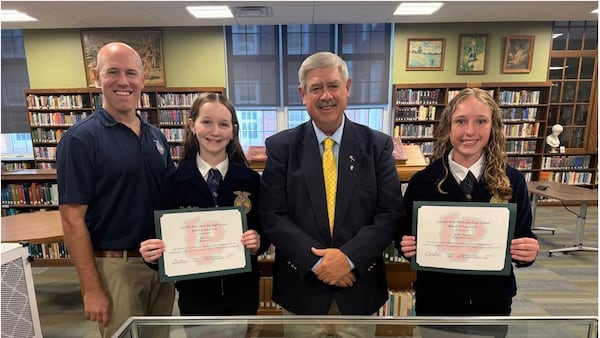 La Salle-Peru students earn FFA honors
