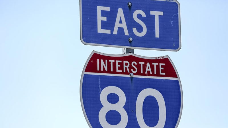 Plan for eastbound I-80 lane closures in Joliet this weekend