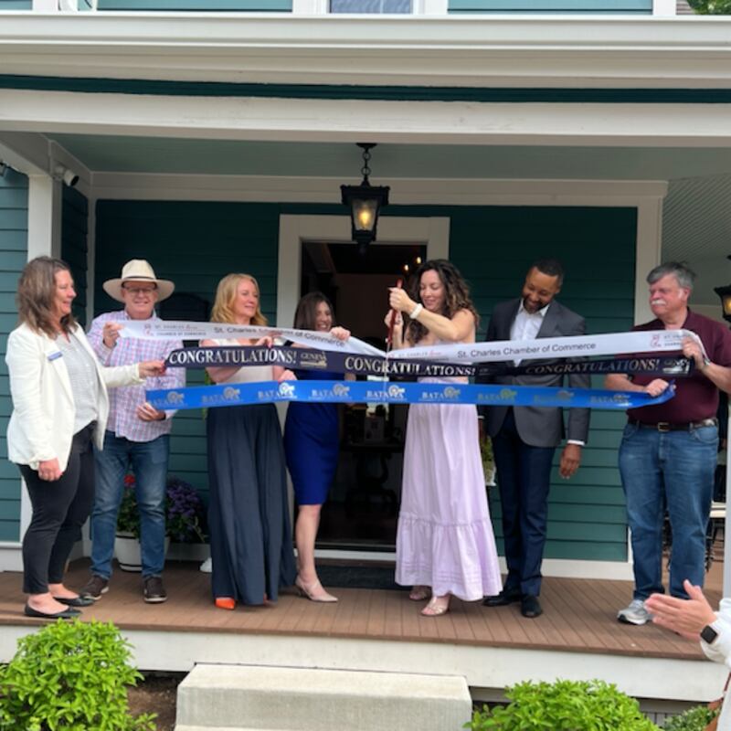 The Victorian Fox full-house rental in downtown St. Charles celebrated a ribbon-cutting ceremony with representatives from the St. Charles, Geneva, and Batavia chamber of commerces.
