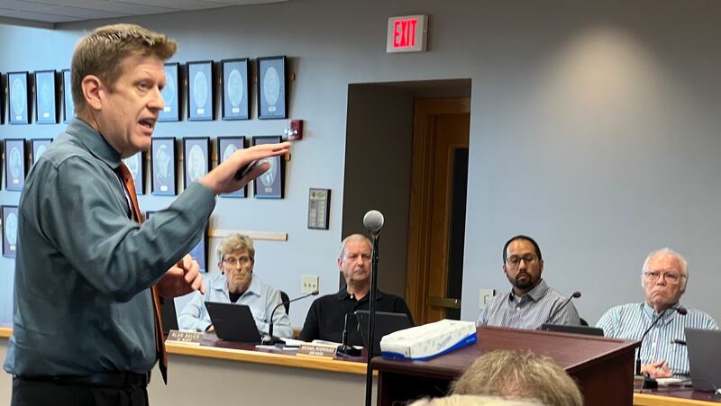 City manager Michael Hall presents his preliminary plan for the city's fiscal 2026 budget during a Sept. 15, 2025, Sycamore City Council meeting while 1st Ward Alderpersons Alicia Cosky and Alan Bauer and 2nd Ward Alderpersons Mike Rodriguez and Chuck Stowe look on.