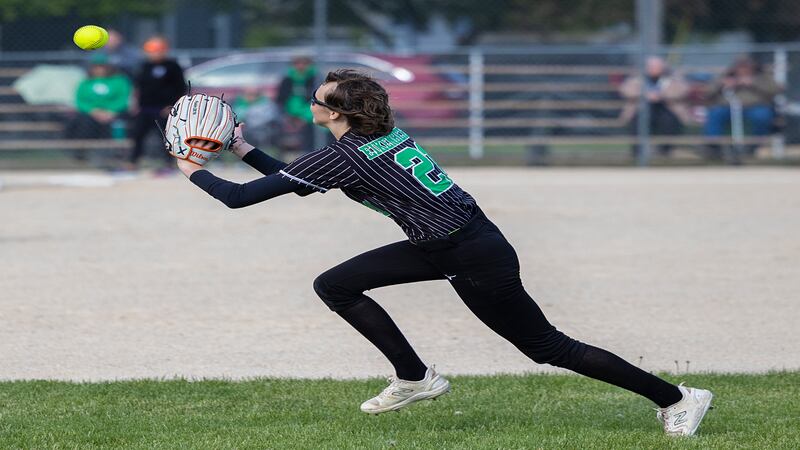 Photos: Dixon varsity softball falls to Rock Falls