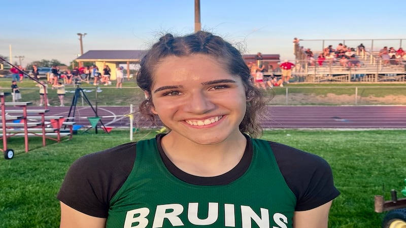 Lily Bosnich has record-setting day at Rollie Morris