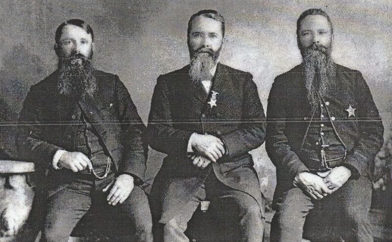 Robert Huston (right) with his brothers, William and Thomas.