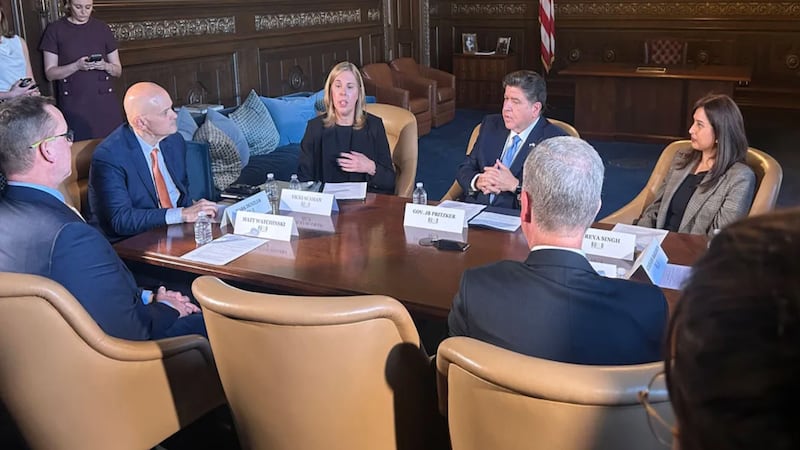 Yearslong ethanol policy standoff could cost Illinois drivers at the pump yet again