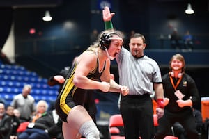 Hinsdale South’s Callie Carr caps off 39-0 season with first state title ‘I was just ready’
