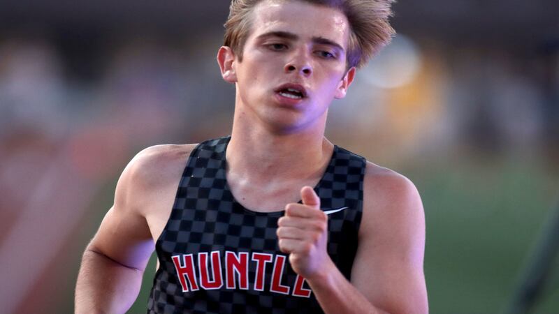 Huntley pulls out ’3-peat’ at Fox Valley Conference Meet