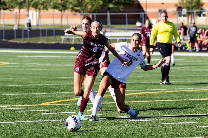Lockport's Ava Kozak breaks away against Plainfield North during the Class 3A Sectional at Plainfield North on May 22, 2024.