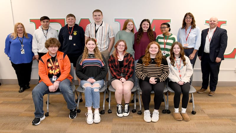 La Salle-Peru High School honors 11 Renaissance students