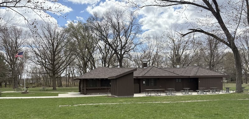 The recently renovated concession building at Illini State Park in Marseilles features a commercial kitchen, indoor dining area, and updated restrooms. The park is currently seeking a new concessionaire to operate the facility for the upcoming season.