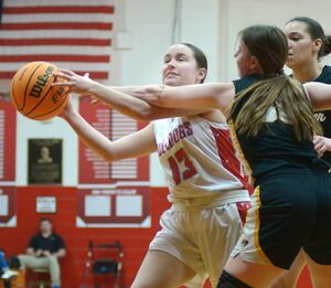 Photos: Streator falls to Herscher in nail-biting 35-31 finish