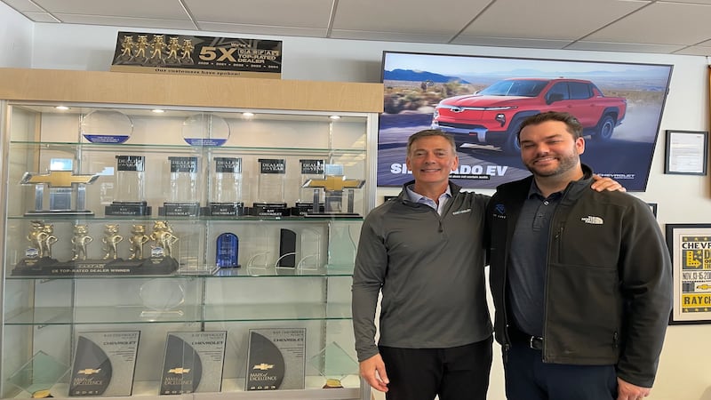 Ray Chevrolet scores sixth Dealer of the Year award