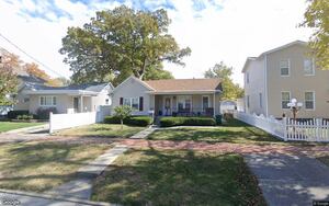 Sale closed in Streator: $125,000 for a single-family home built in 1910