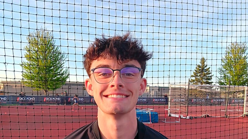 Dean Geiger leads Dixon with a win in the 800 at Distance Night in Palatine