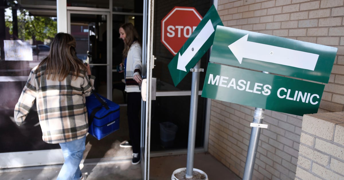 Illinois student vaccination rates see slight increase in 2025-26, still down from pre-pandemic levels
