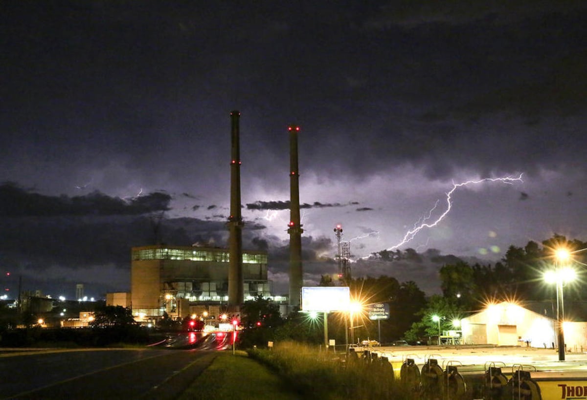 As storm season nears in Illinois, here’s what to know about severe weather warnings