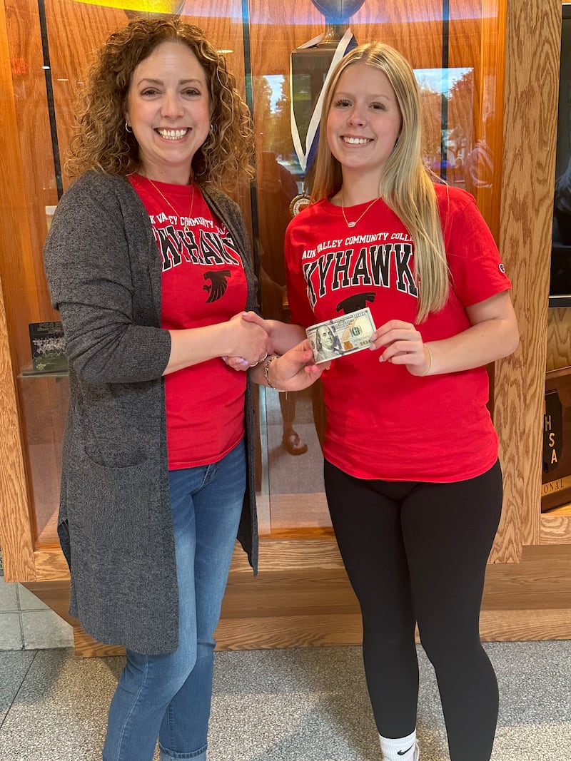 Carlee Grobe (right) was recently named the May Student of the Month at Polo Community High School. She received a scholarship from the Polo Schools Foundation for her efforts. At left is Jen Grobe of the Polo Schools Foundation.