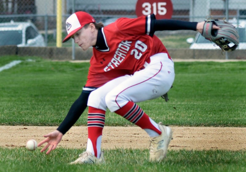 Streator’s Keegan Angelico one hands a ground ball against Thursday against Ottawa at Streator.