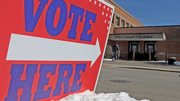 McHenry County seeks paid election judges for fall balloting