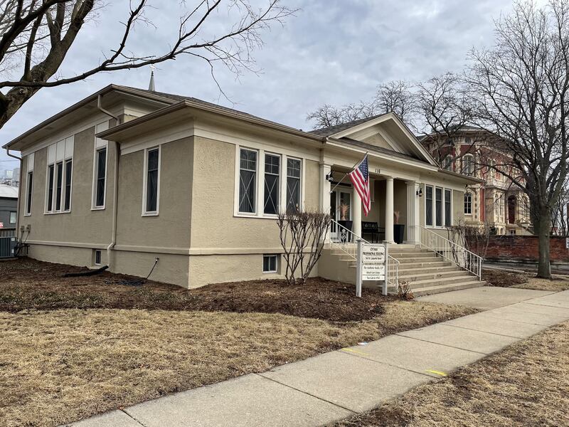The Starved Rock Country Community Foundation recently moved from La Salle to the Ottawa Professional Building, 116 W. Lafayette St., Ottawa. The building is adjacent to historic Reddick Mansion