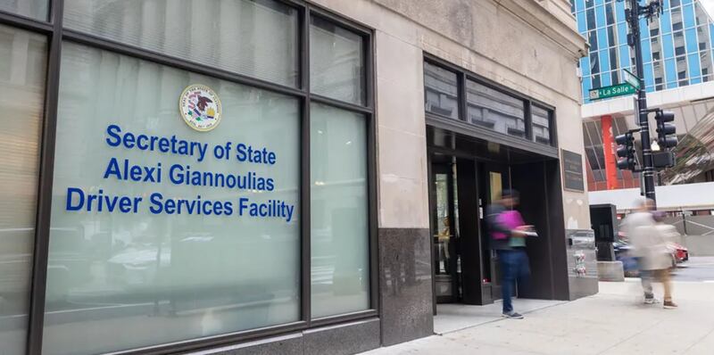 The secretary of state’s downtown driver services facility is pictured in Chicago.