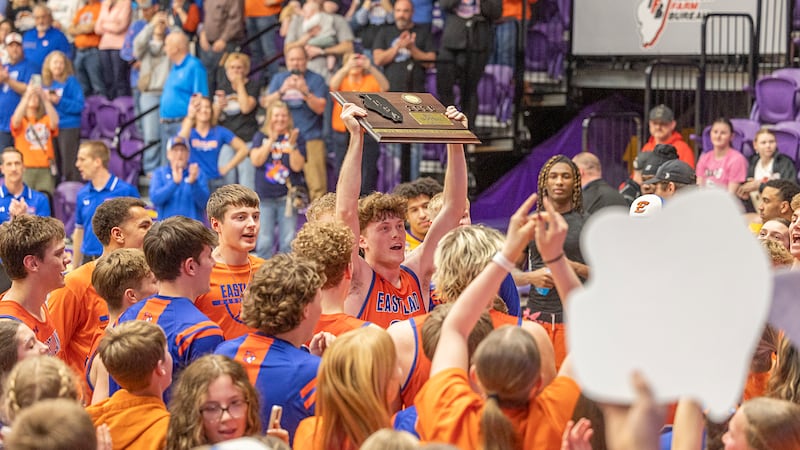 Photos: Eastland vs Tremont Class 1A Supersectional