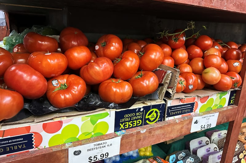 Tomatoes await customers on the shelves of a supermarket in New York on Tuesday, May 26, 2026. (AP Photo/Matt Sedensky)