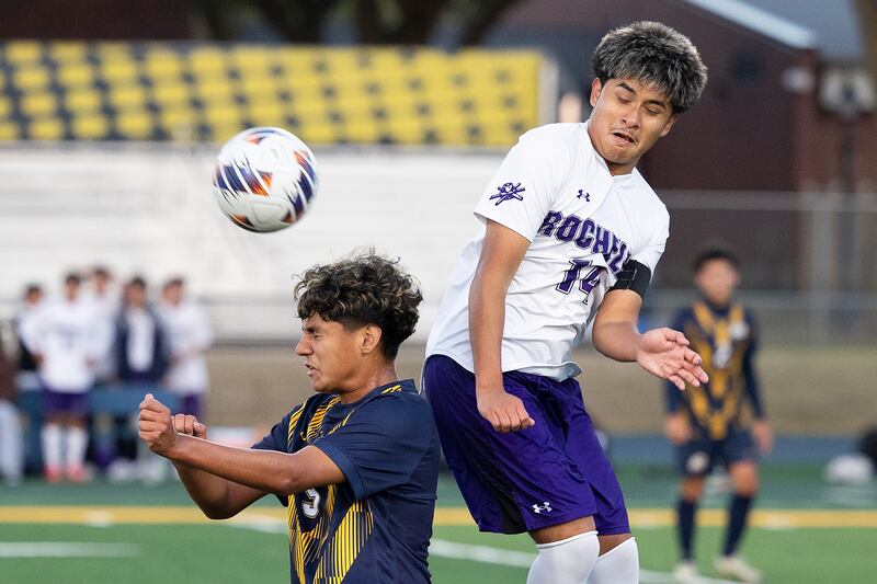 Sterling’s Mauricio Herrera and Rochelle’s Antonio Hueramo work for the ball Thursday, Sept. 4, 2025.