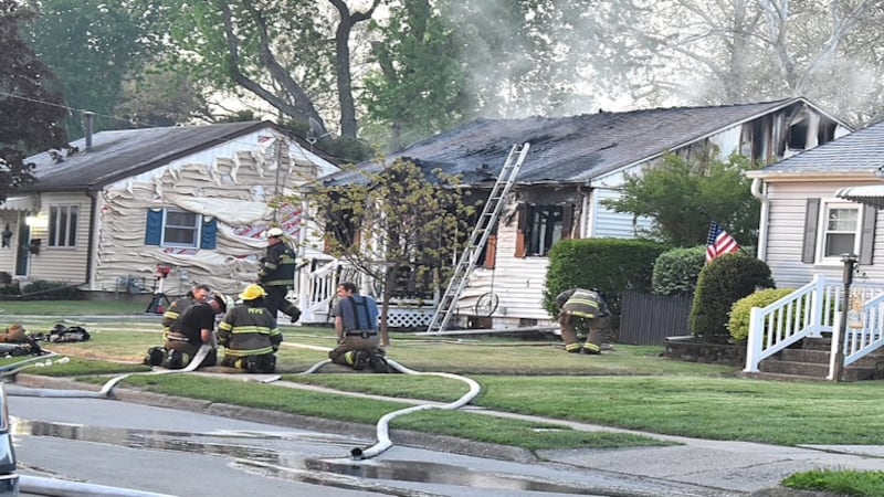 Morrison home destroyed in early morning fire