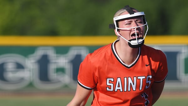 St. Charles East plates six in first inning, takes down Glenbard East to advance to sectional title game