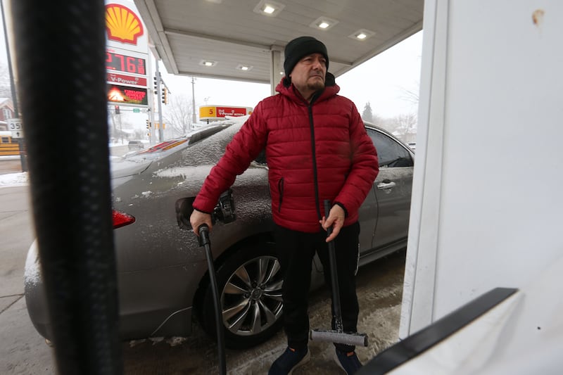 Christopher Gonzalez of Spring Valley, pumps gas on Monday, Dec. 1, 2025 at Shell in La Salle. Gas prices remain under $3 for much of the Illinois Valley area with some communities such as Streator, Marseilles and Princeton have gas over $3.