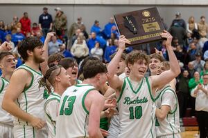 Cole Mulnix comes up big for Rock Falls in sectional championship