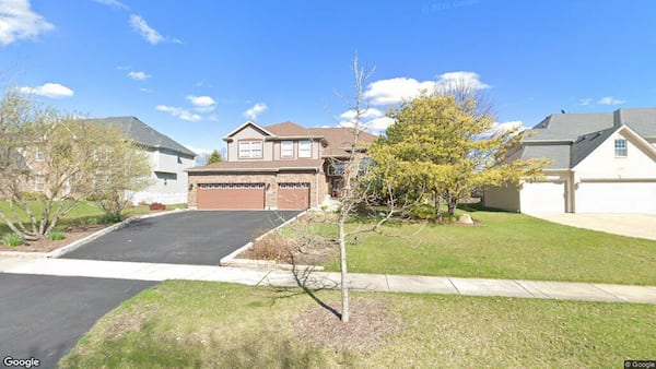 North Aurora: Single-family home sells for $610,000