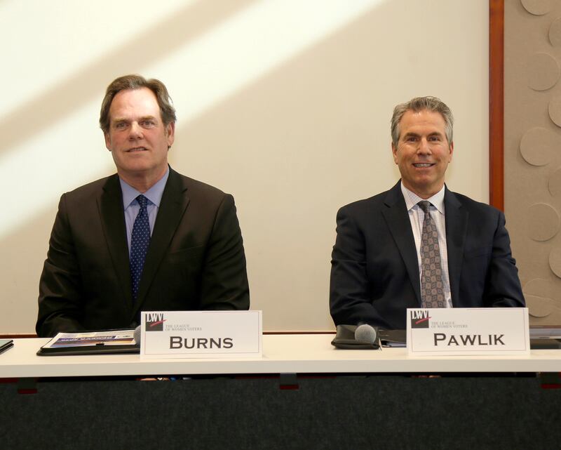 Geneva mayoral candidates Kevin Burns, incumbent, and Karsten Pawlik get ready to speak at the candidate forum hosted by the League of Women Voters of Central Kane County was held on Sunday, Feb. 9, 2025 at the Geneva Public Library.