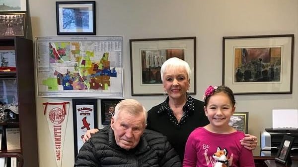 Former St. Charles alderperson, champion of roadways awarded posthumous honorary street sign