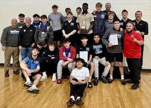 Marian Central wrestling seeks 4th straight regional title, this time in Class 2A