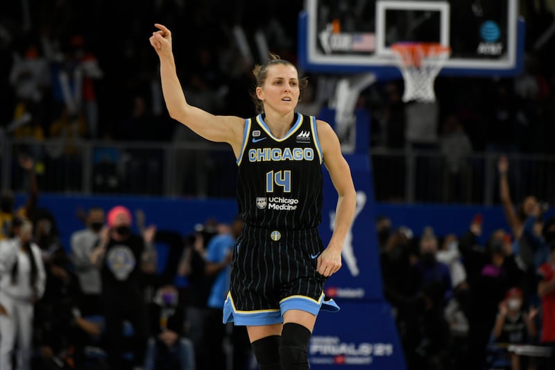 Chicago Sky's Allie Quigley (14) celebrates after making a basket during the final minutes of Game 4 of the WNBA Finals against the Phoenix Mercury, Sunday, Oct. 17, 2021, in Chicago.