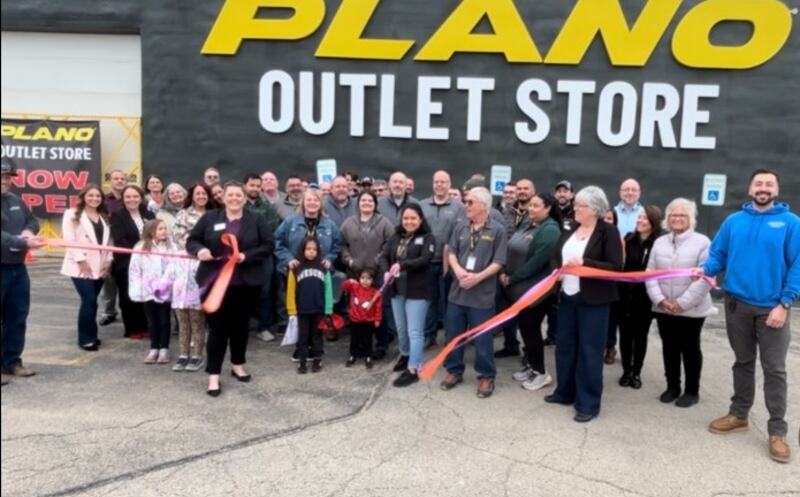 Plano Outlet Store in Plano celebrated a ribbon cutting ceremony at its new location.