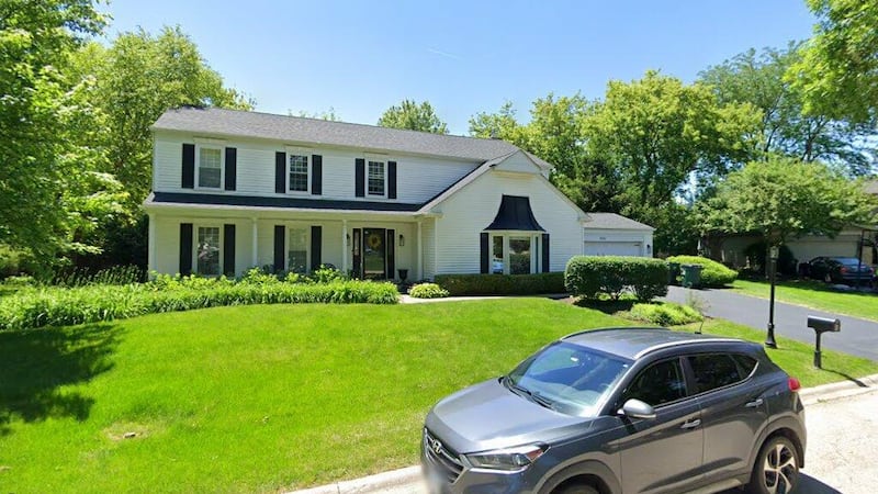 Single-family home sells in Barrington for $810,000