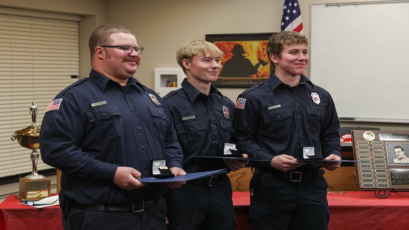 Responders to Lake Killarney water rescue in Cary honored with lifesaving awards 