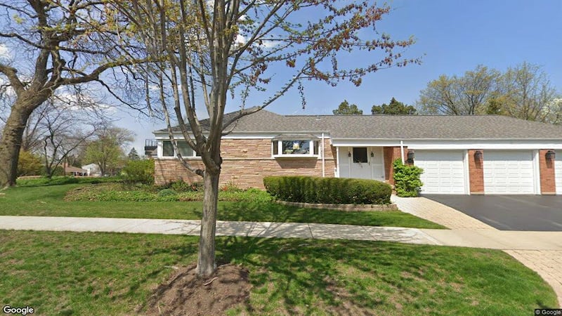 Sale closed in Downers Grove: $1.2 million for a single-family home