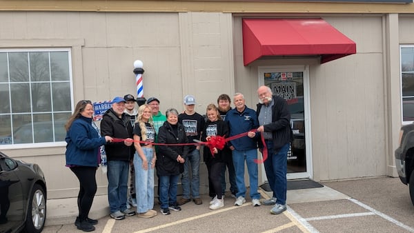 Main Event Barber Lounge in Mt. Morris celebrates grand opening