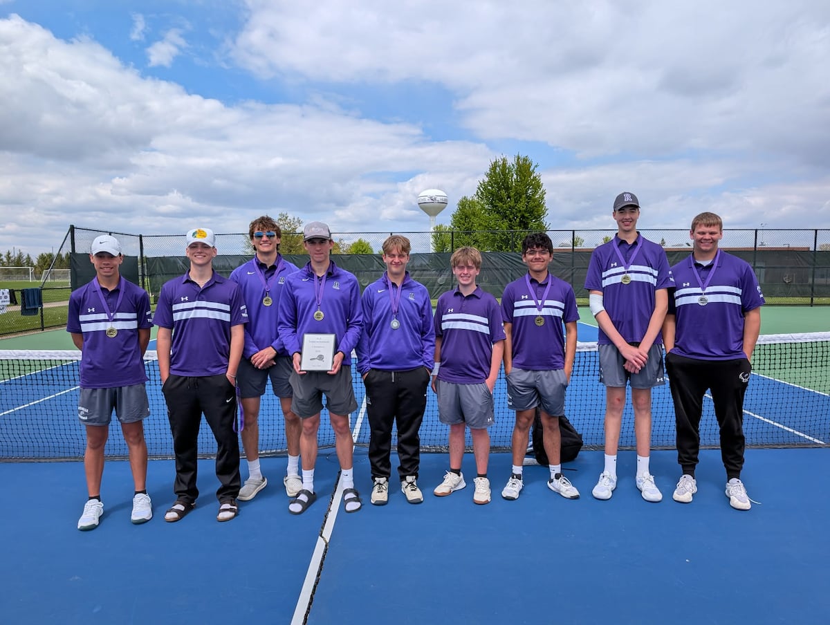 Rochelle tennis wins Hub Invite