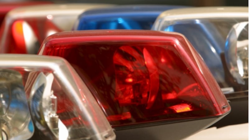 Arrest warrant for Crystal Lake man accused of breaking McHenry store window, stealing whiskey, cigarettes