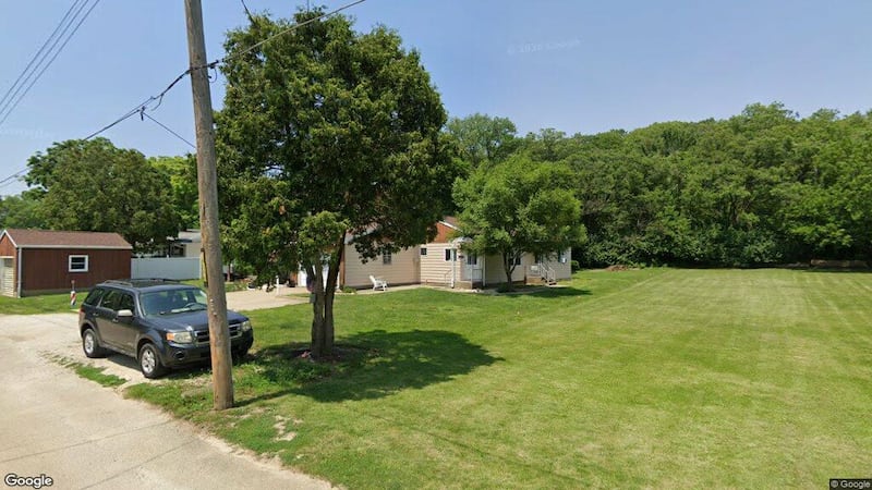 Single-family home sells for $223,000 in Marseilles